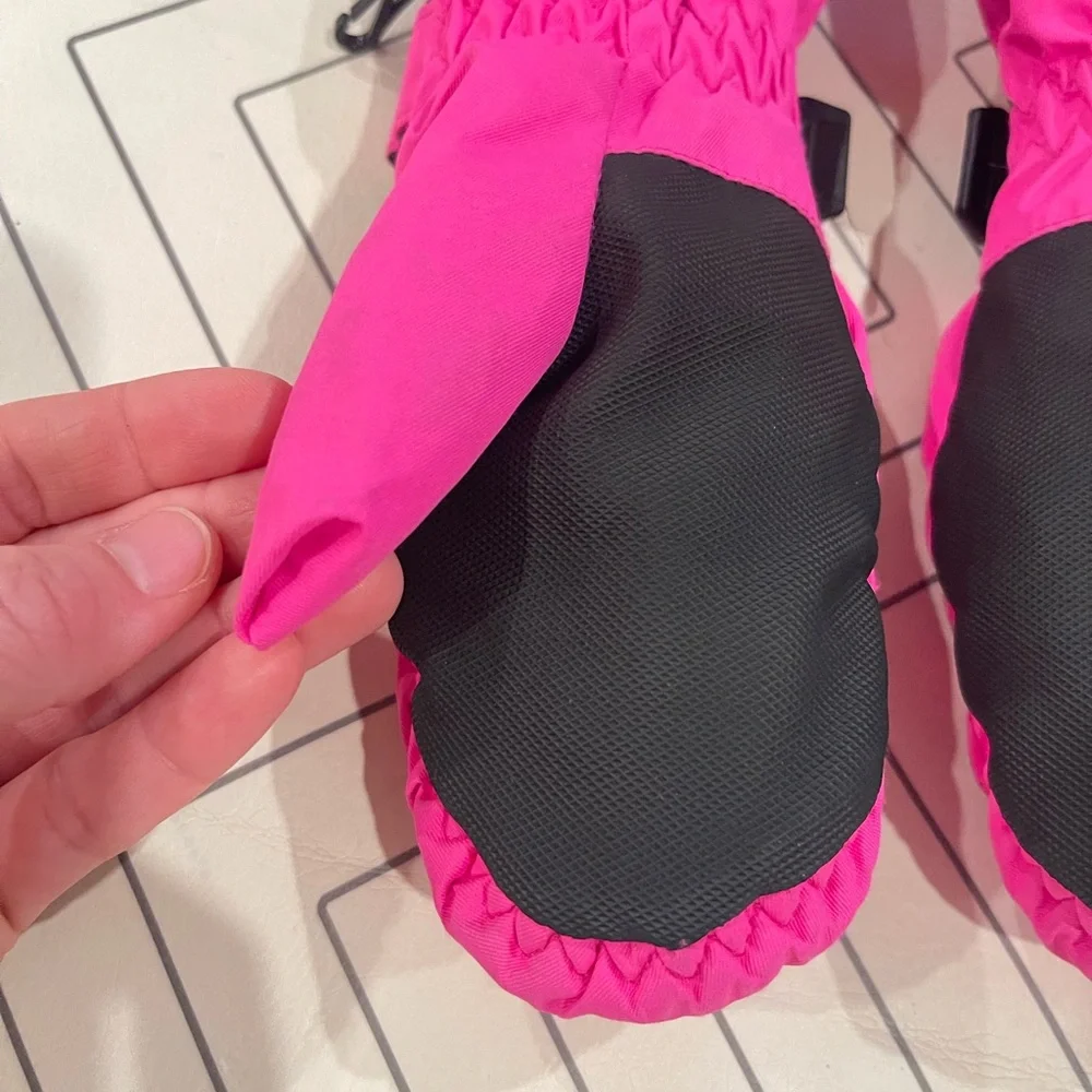 Pink Winter Mittens